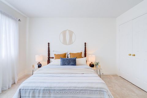 Photo 25 at 886 Darwin Drive, Dunbarton, Pickering