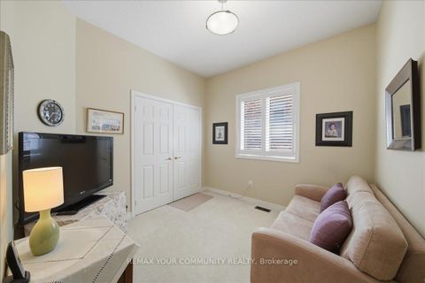 Photo 26 at 51 Tonner Crescent, Bayview Northeast, Aurora