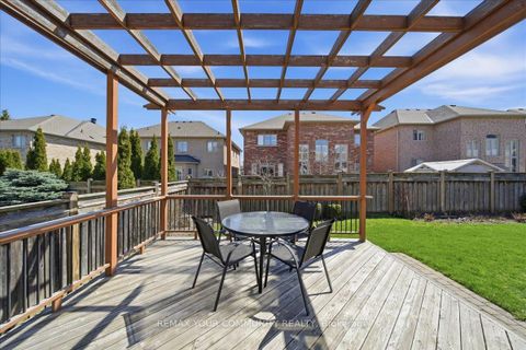 Photo 37 at 51 Tonner Crescent, Bayview Northeast, Aurora