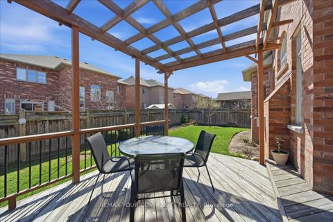 Photo 38 at 51 Tonner Crescent, Bayview Northeast, Aurora