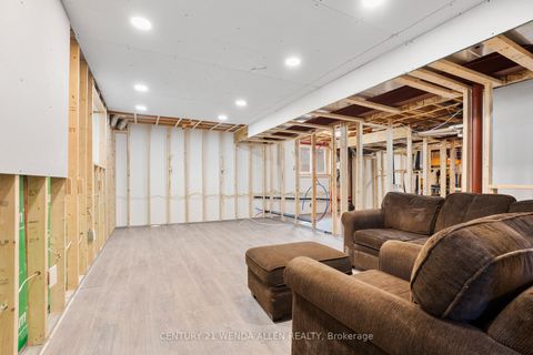 Photo 35 at 566 Oldman Road, Eastdale, Oshawa