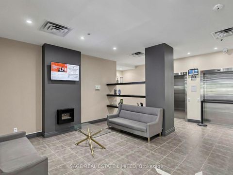 Photo 27 at 811 - 225 Wellesley Street E, South St. James Town, Toronto