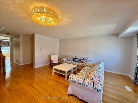 Photo 5 at 121 Mike Myers Drive, Dorset Park, Toronto