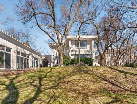 Photo 18 at 39 Burton Road, Forest Hill South, Toronto