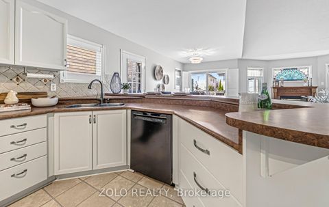 Photo 12 at 4 Sturgess Crescent, Brooklin, Whitby