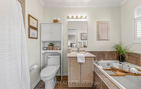 Photo 23 at 4 Sturgess Crescent, Brooklin, Whitby