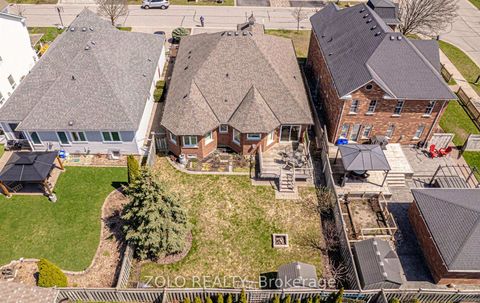 Photo 38 at 4 Sturgess Crescent, Brooklin, Whitby