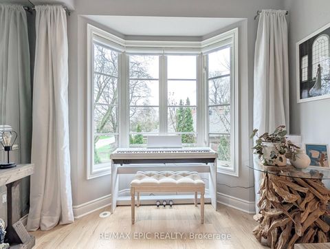 Photo 2 at 3 - 235 VAN DUSEN Boulevard, City Centre West, Toronto