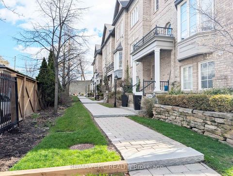 Photo 17 at 3 - 235 VAN DUSEN Boulevard, City Centre West, Toronto