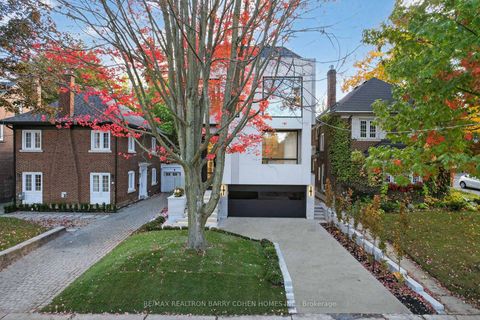 Photo 1 at 39 Chudleigh Avenue, Lawrence Park South, Toronto