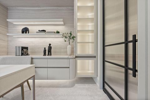 Photo 8 at 39 Chudleigh Avenue, Lawrence Park South, Toronto