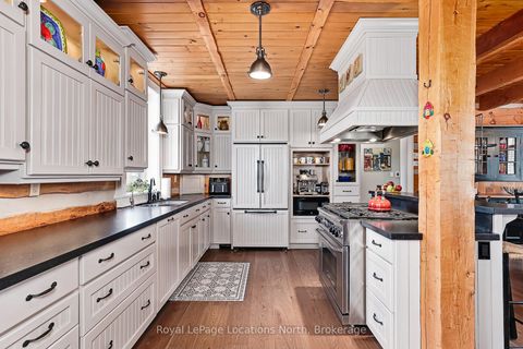 Photo 14 at 4 Purple Hill Lane, Creemore, Clearview