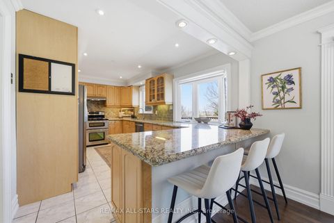 Photo 10 at 923 Leslie Valley Drive, Leslie Valley, Newmarket