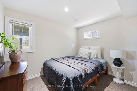 Photo 29 at 923 Leslie Valley Drive, Leslie Valley, Newmarket