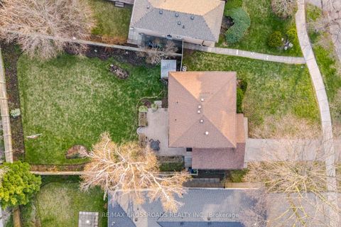 Photo 6 at 19 Portico Drive, Woburn, Toronto