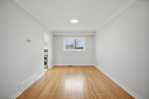 Photo 15 at 19 Portico Drive, Woburn, Toronto