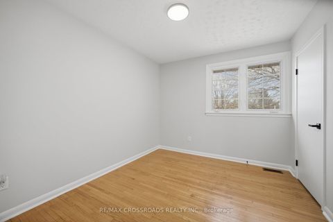 Photo 30 at 19 Portico Drive, Woburn, Toronto