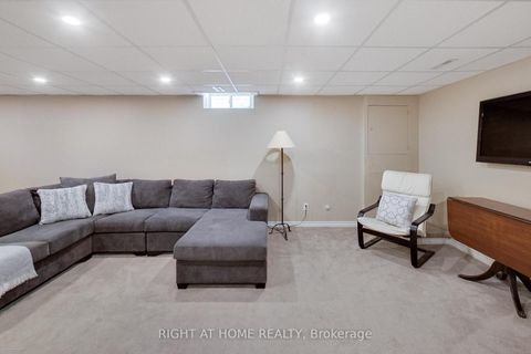 Photo 26 at 885 Dales Avenue, College Manor, Newmarket