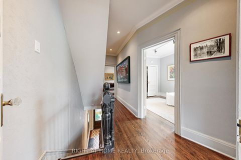 Photo 18 at 440 Sackville Street, South St. James Town, Toronto