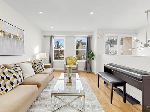 Photo 4 at 36 - 1742 John Street, Bayview Country Club Estates, Markham