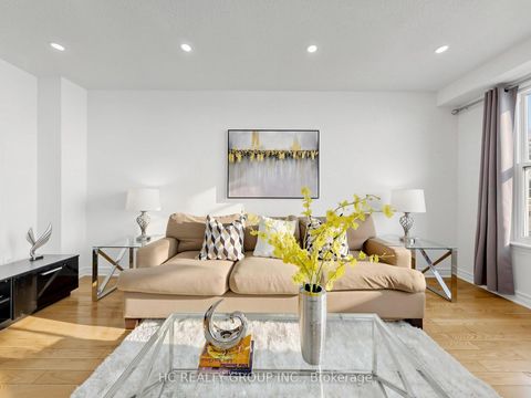 Photo 5 at 36 - 1742 John Street, Bayview Country Club Estates, Markham