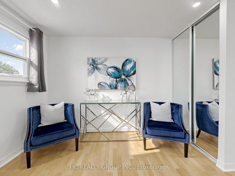 Photo 25 at 36 - 1742 John Street, Bayview Country Club Estates, Markham