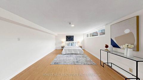 Photo 28 at 8 Summerfield Crescent, West Deane, Toronto