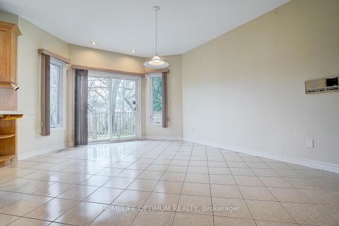 Photo 17 at 225 Horsham Avenue, Willowdale West, Toronto
