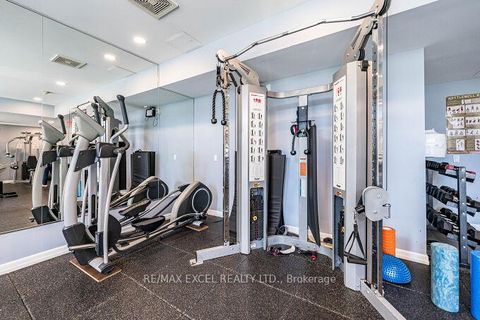 Photo 33 at 426 - 900 Mount Pleasant Road, Mount Pleasant West, Toronto