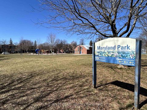 Photo 31 at 10 Eldon Avenue, Crescent Town, Toronto