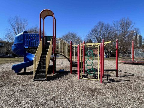 Photo 33 at 10 Eldon Avenue, Crescent Town, Toronto