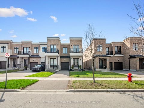 Photo 2 at 197 Elyse Court, Bayview Northeast, Aurora