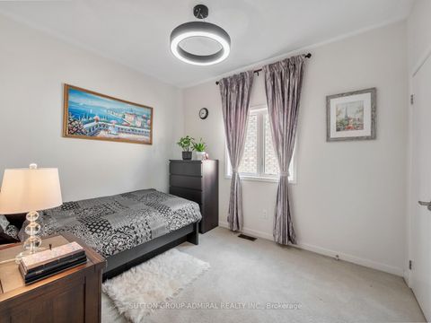 Photo 32 at 197 Elyse Court, Bayview Northeast, Aurora