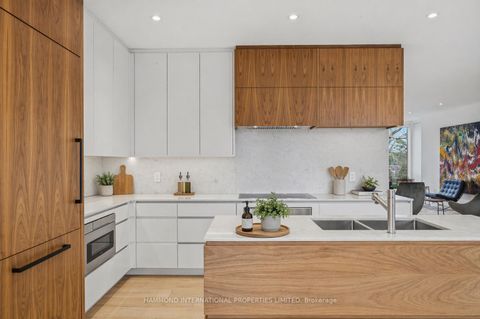 Photo 6 at 30 Edenbrook Hill, Humber Valley, Toronto