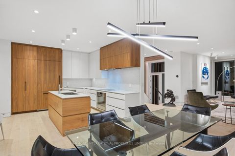 Photo 9 at 30 Edenbrook Hill, Humber Valley, Toronto