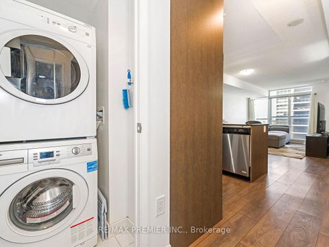 Photo 25 at 609 - 9 Valhalla Inn Road, City Centre West, Toronto