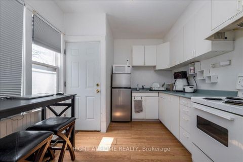 Photo 9 at 29 Peel Street, Codrington, Barrie