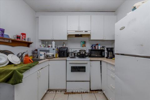 Photo 14 at 29 Peel Street, Codrington, Barrie