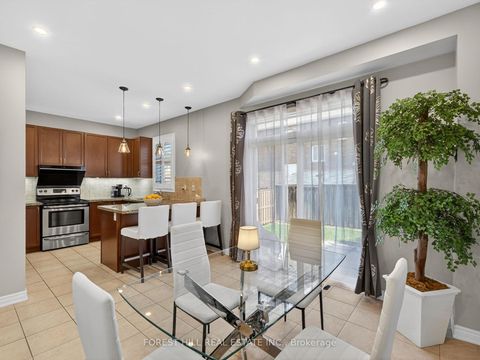 Photo 13 at 41 Pavlova Crescent, Oak Ridges, Richmond Hill