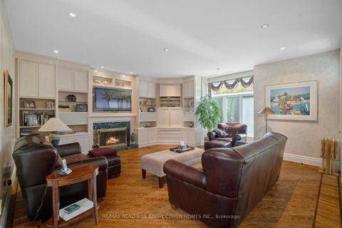 Photo 9 at 19 Vernham Avenue, Windfields, Toronto