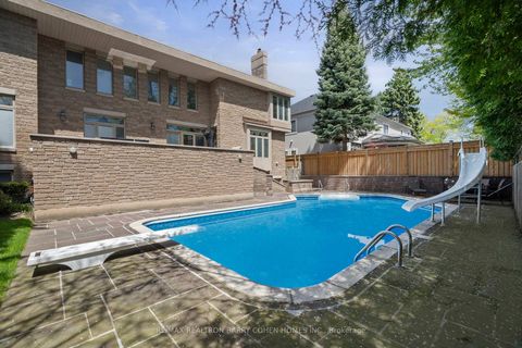 Photo 28 at 19 Vernham Avenue, Windfields, Toronto