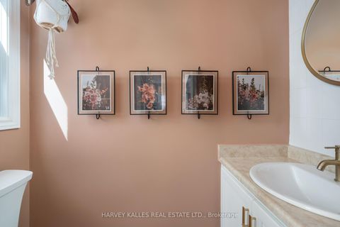 Photo 13 at 510 Pickering Crescent, College Manor, Newmarket