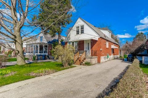 Photo 1 at 20 Gardens Crescent, Eglinton East, Toronto