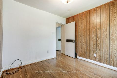 Photo 17 at 20 Gardens Crescent, Eglinton East, Toronto