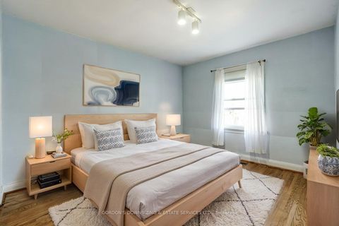 Photo 18 at 20 Gardens Crescent, Eglinton East, Toronto