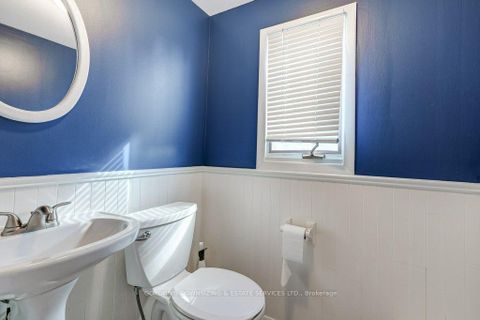 Photo 23 at 20 Gardens Crescent, Eglinton East, Toronto