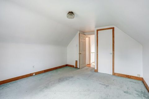 Photo 26 at 20 Gardens Crescent, Eglinton East, Toronto