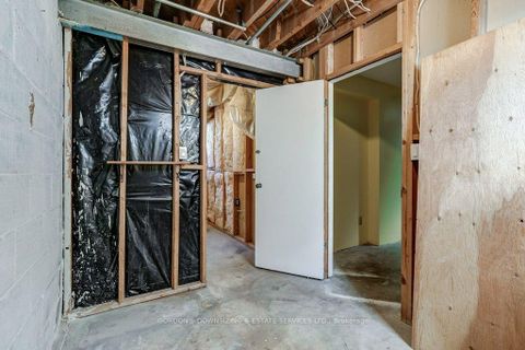 Photo 43 at 20 Gardens Crescent, Eglinton East, Toronto