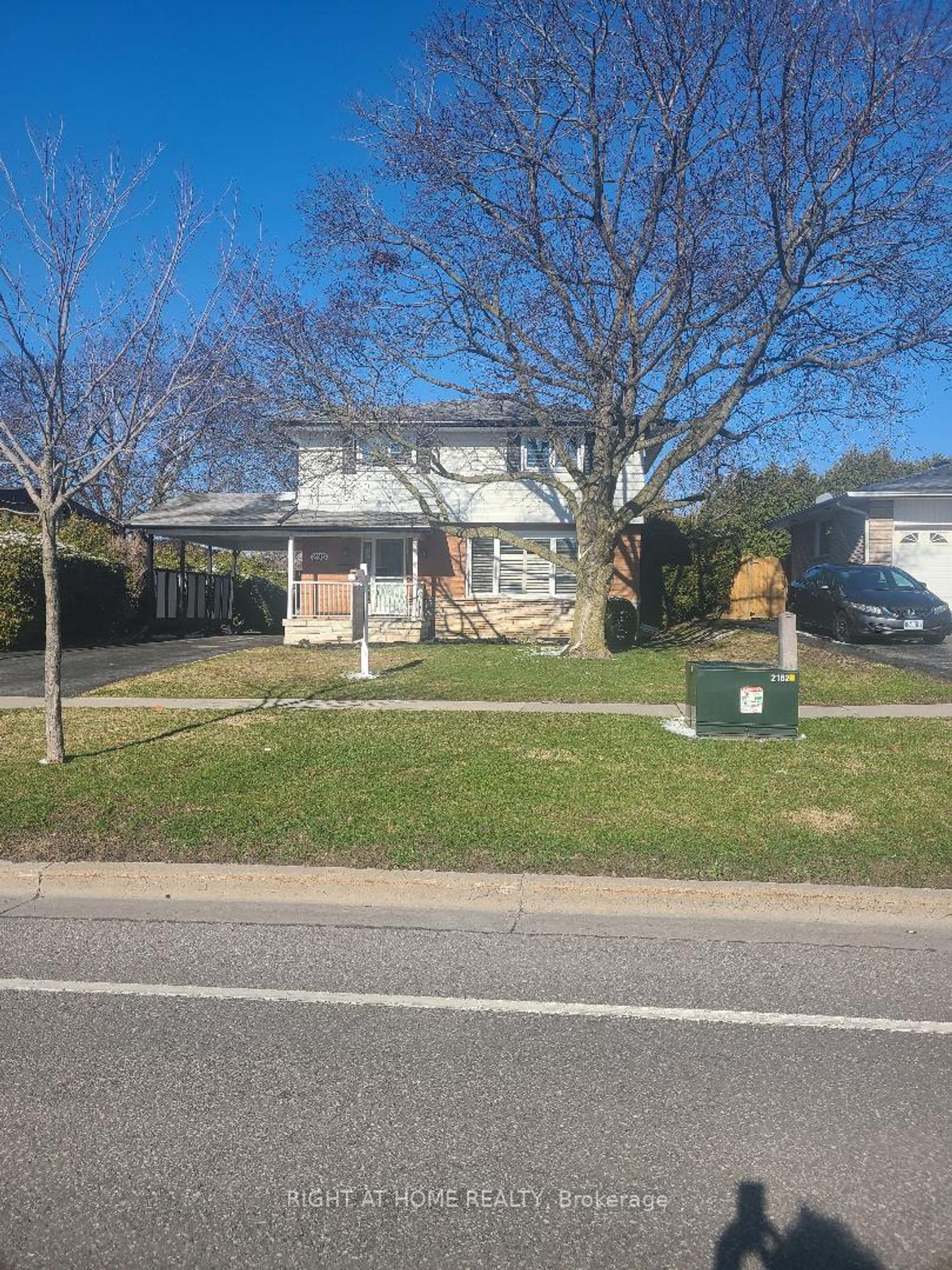 295 Central Park Boulevard N, O'Neill, Oshawa 