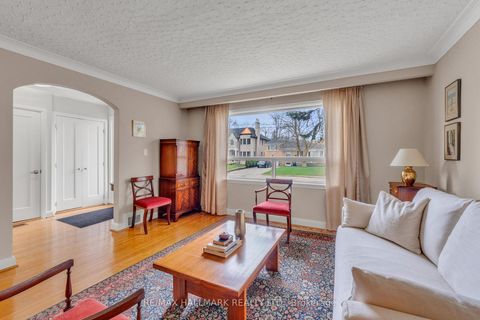 Photo 6 at 249 Park Home Avenue, Willowdale West, Toronto